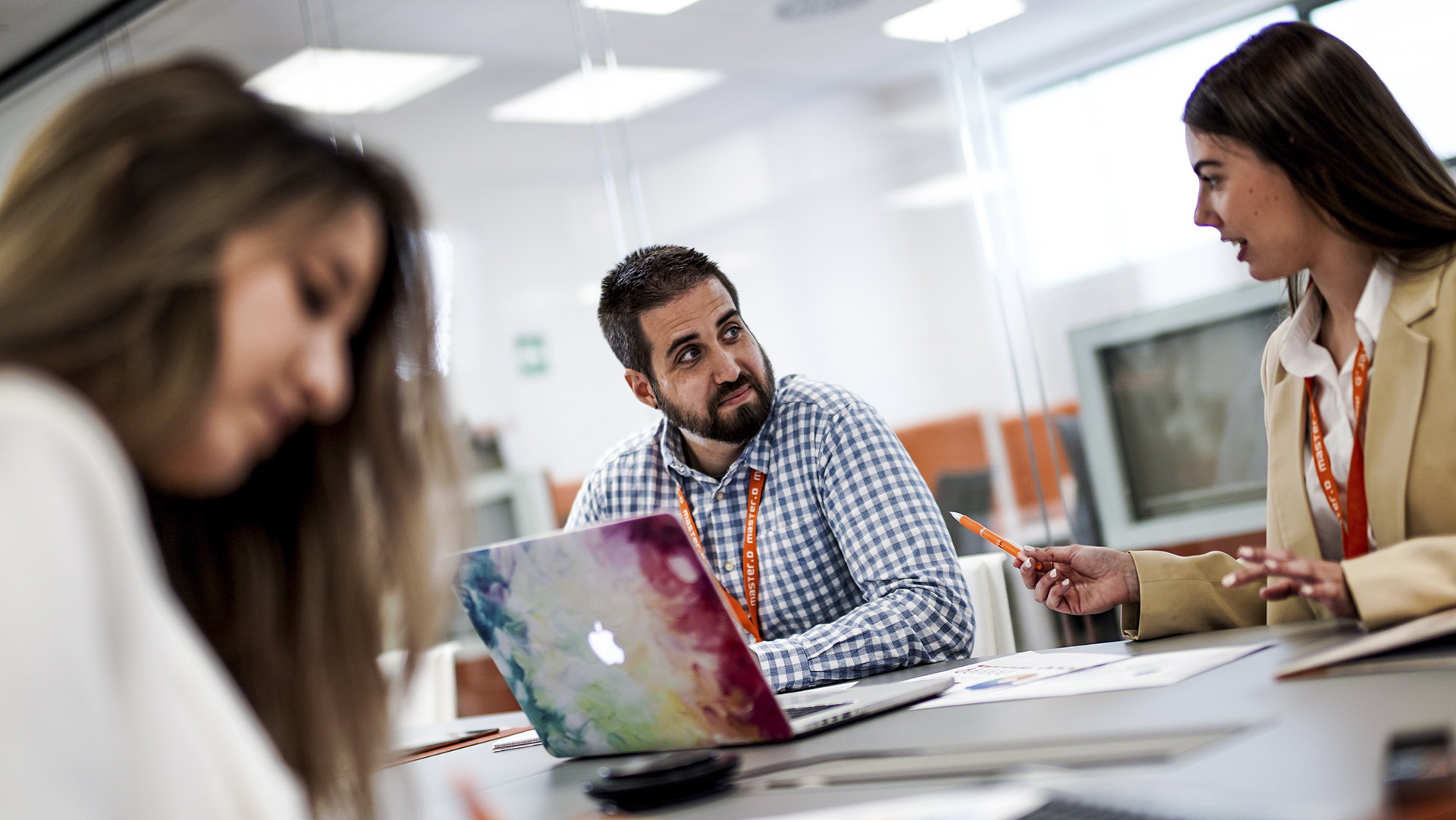 Cómo montar tu propio negocio